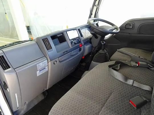 エルフ 1.5t 4WD FFL Sタイヤ 平ボデー